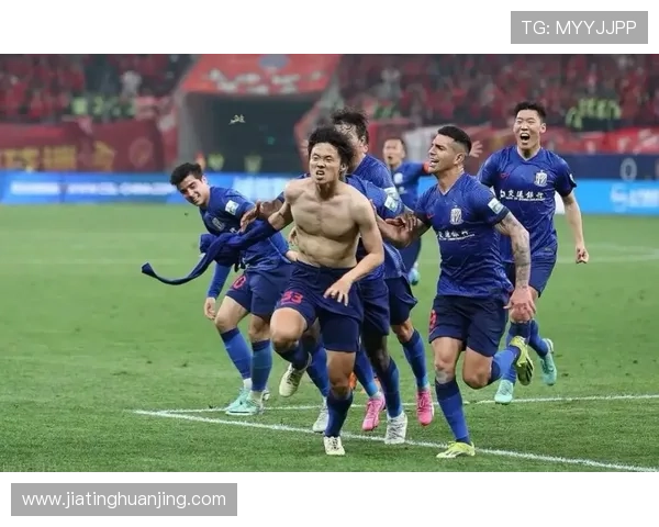 申花特谢拉与海港维塔尔各有千秋 两位上海10号的不同魅力与贡献分析